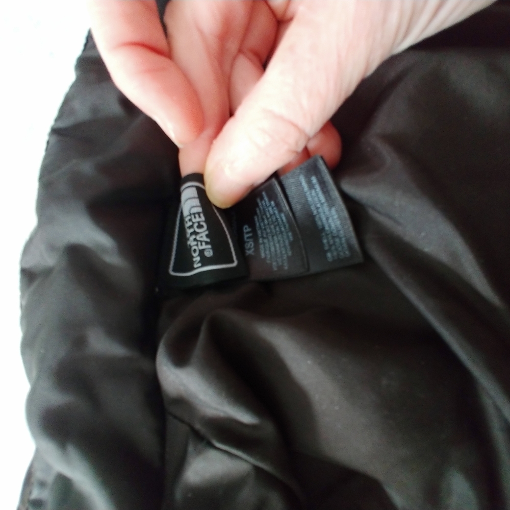 North Face Winter Jacket, Like New! - image 3